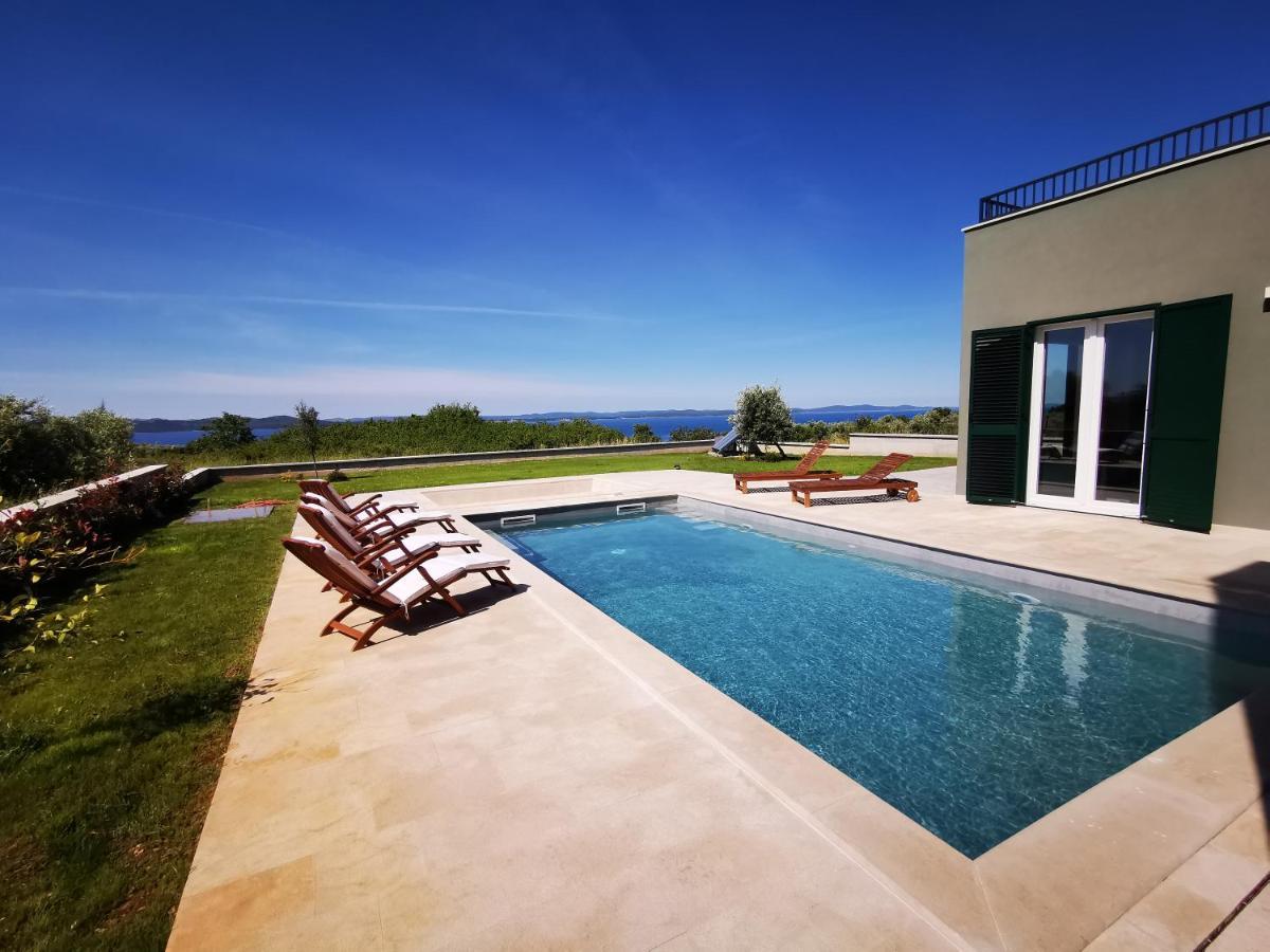 Gorana Villa *